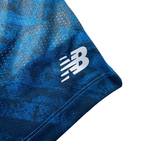 New Balance NYC Marathon Printed Impact Run Fashion Tank Top Rogue Wave - Picture 12 of 12